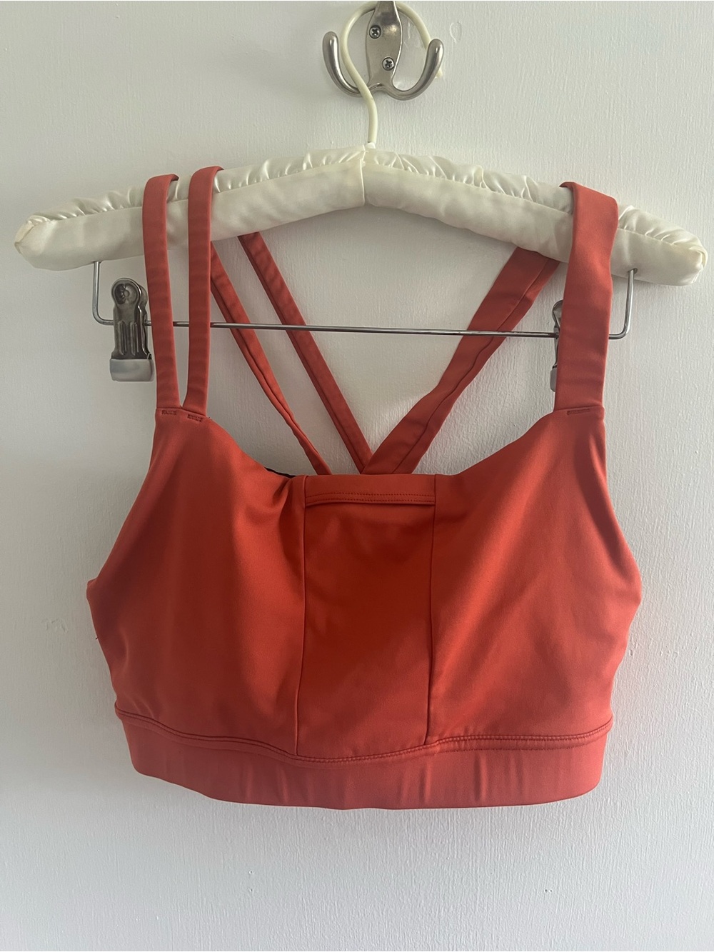 Oiselle Runway Pocket Sports Bra Size L/12